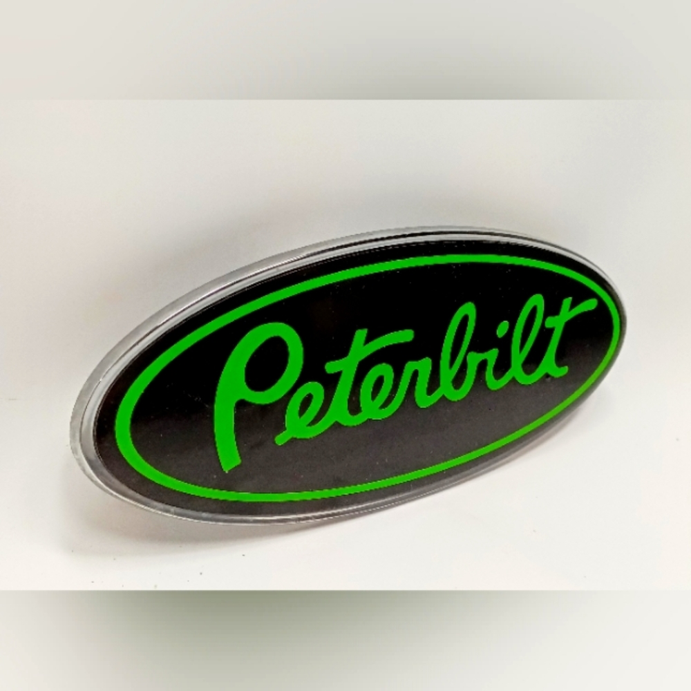 Peterbilt Hood Emblem GREEN like new